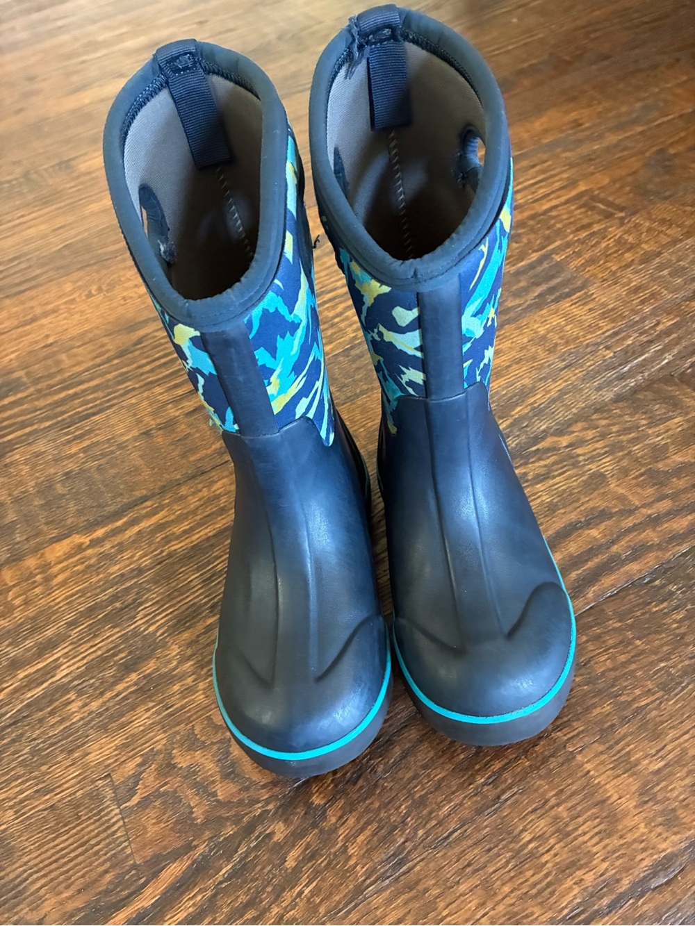 Bogs Kids Blue & Teal Camo Rain Boots